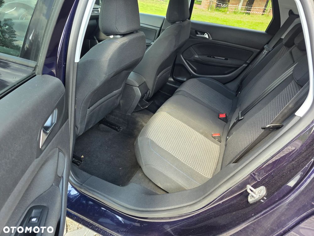 Peugeot 308 - 12