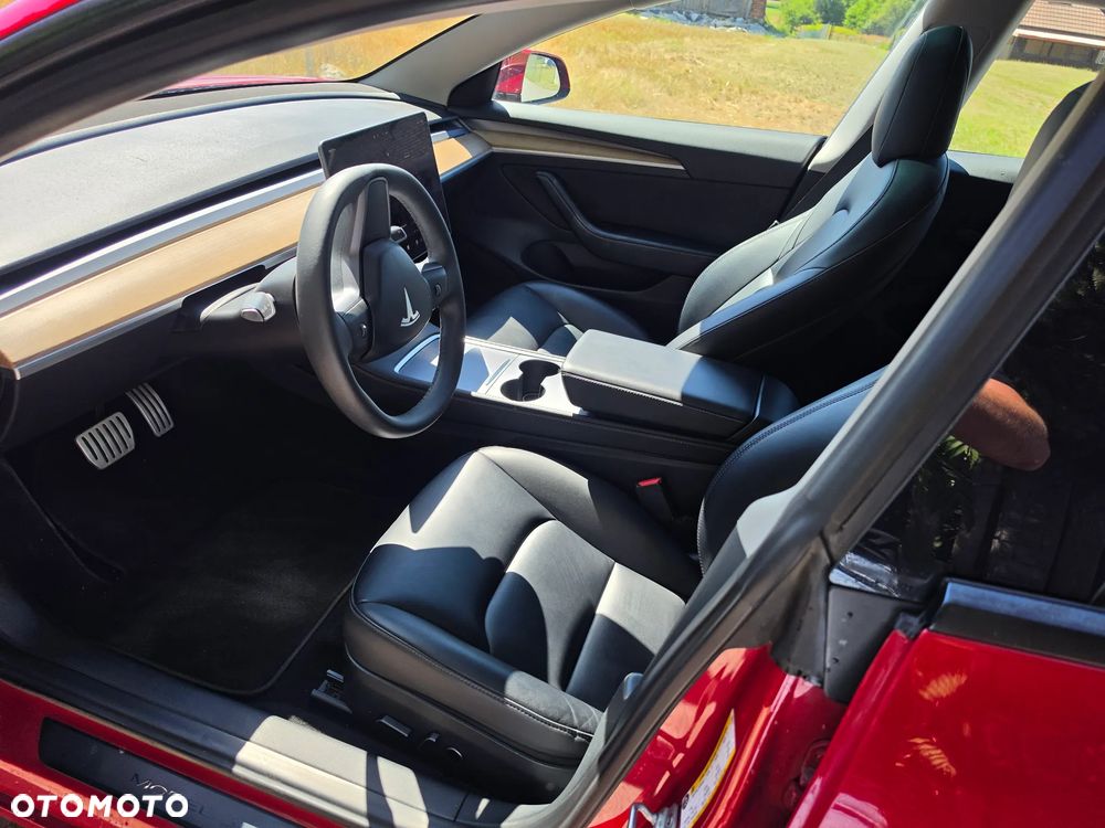 Tesla Model 3 - 19