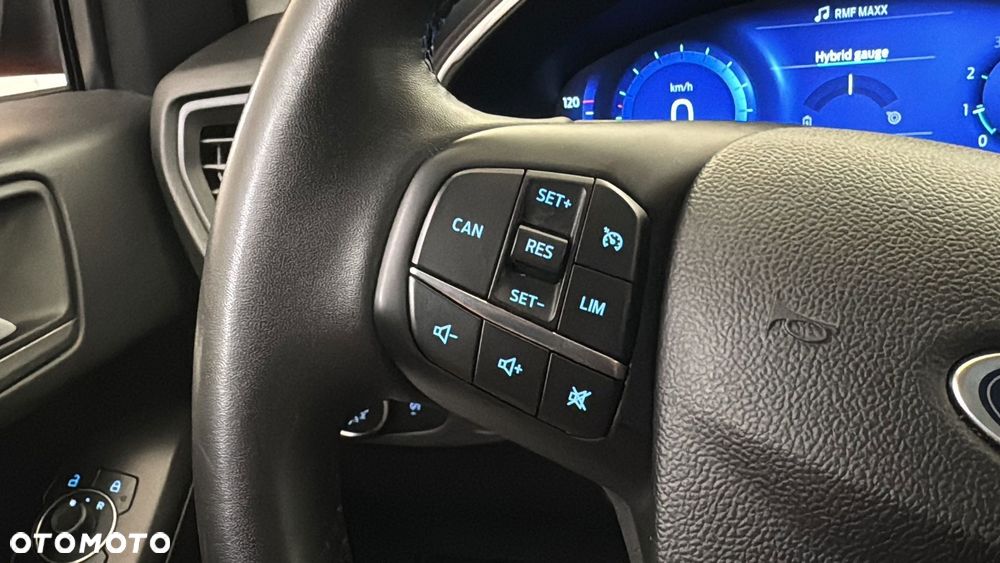 Ford Focus 1.0 EcoBoost mHEV Titanium X - 24