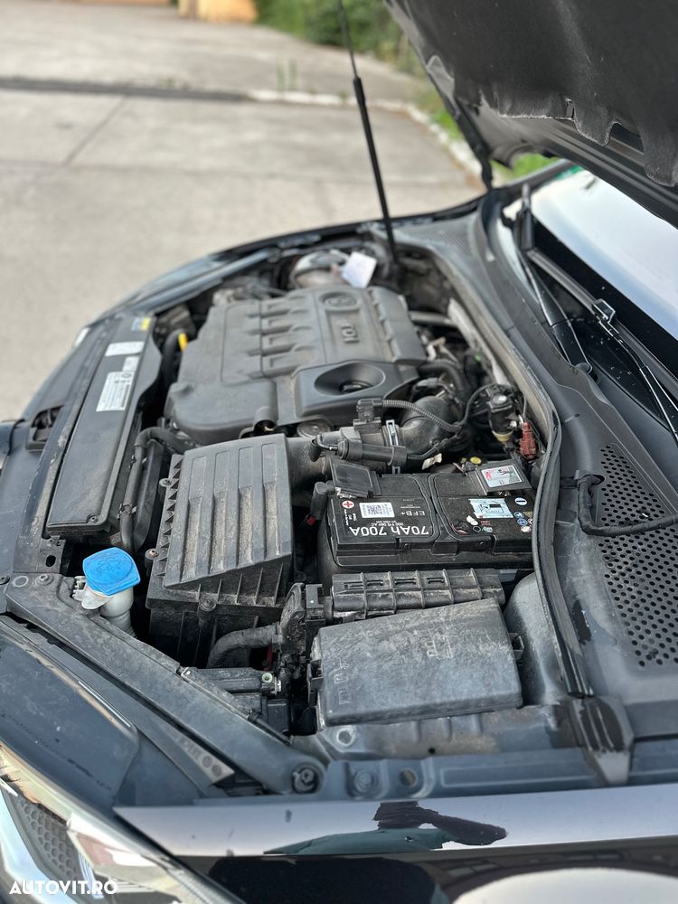 Volkswagen Golf - 21