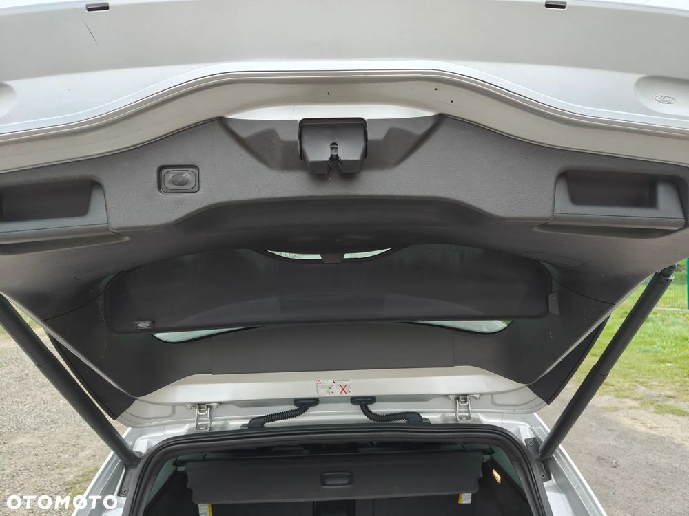 Ford Mondeo 2.0 TDCi ST-Line - 32