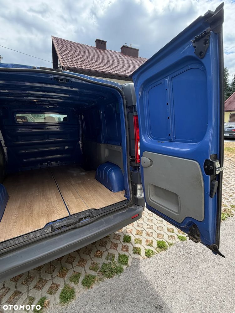 Renault TRAFIC - 10