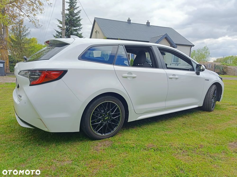 Toyota Corolla 1.8 Hybrid Comfort - 5