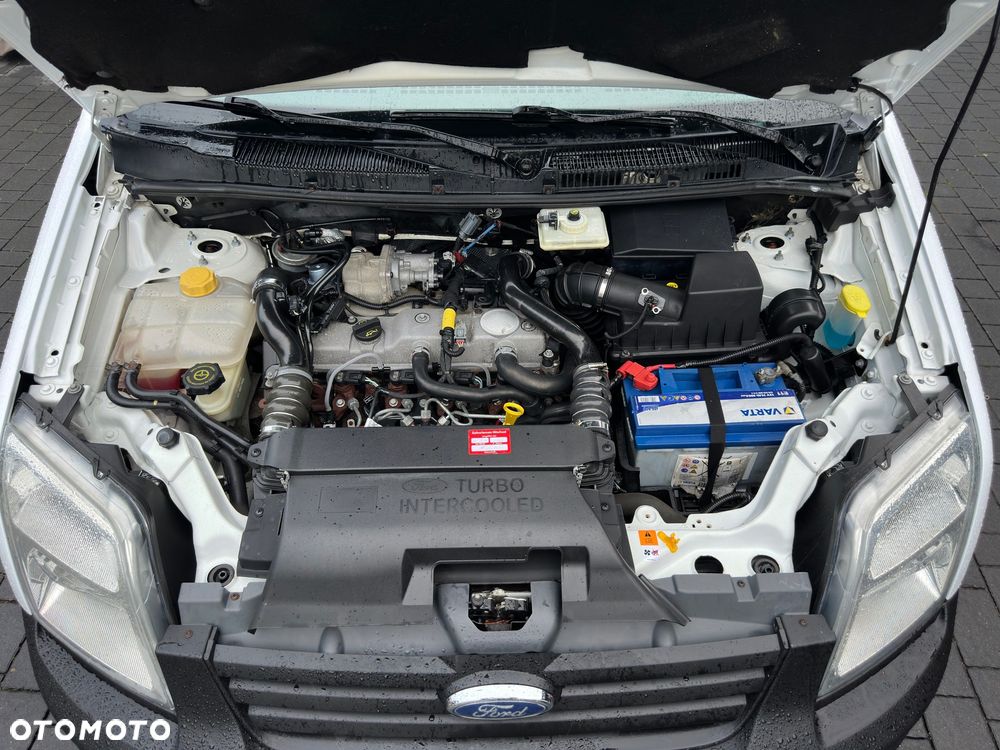 Ford Transit Connect - 12