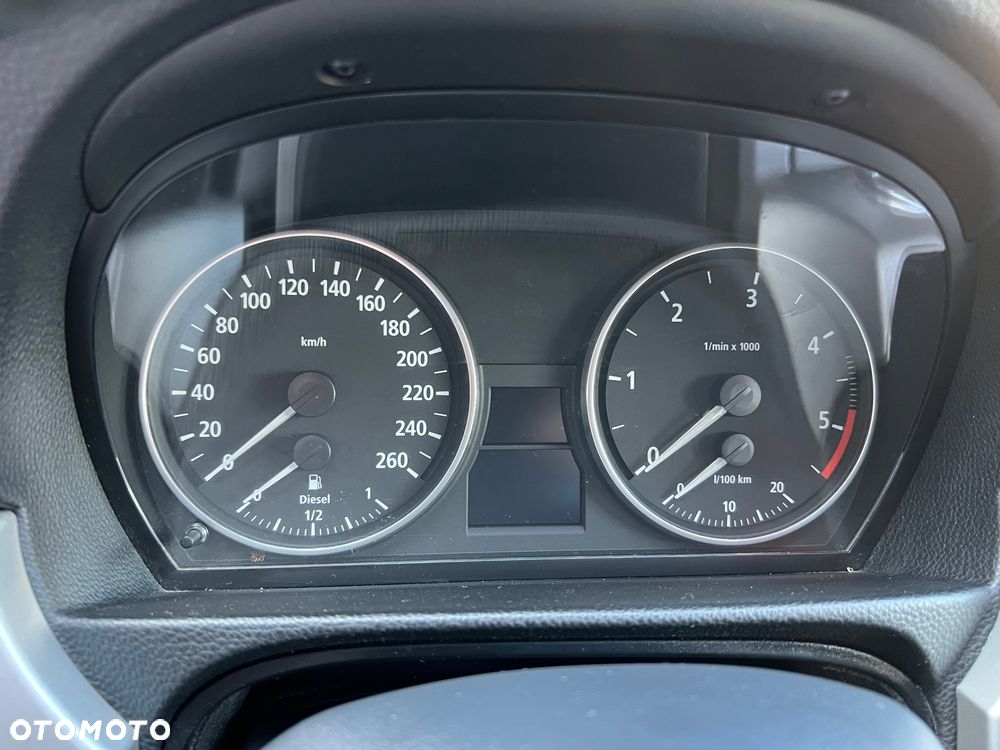 BMW Seria 3 330xd - 19