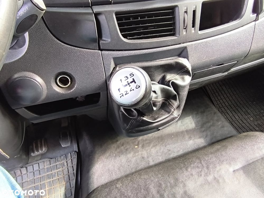 Iveco EuroCargo 120E25P - 17