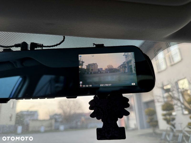 Kia Ceed 1.4 CRDi 90 Edition 7 - 8