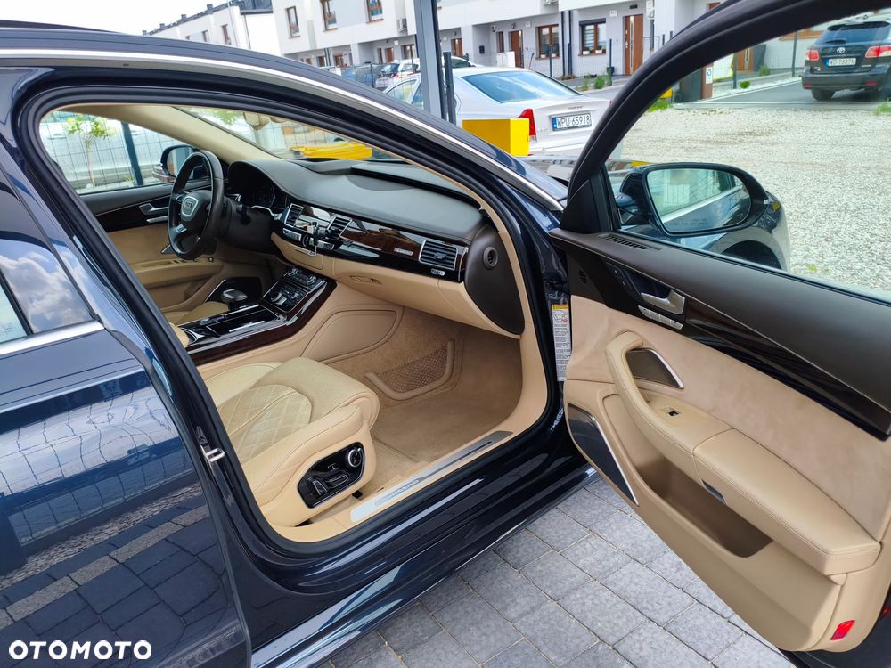 Audi A8 4.0 TFSI L Quattro - 11