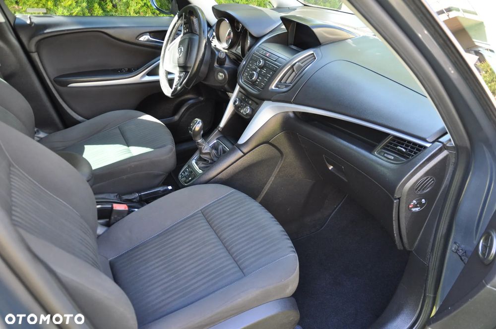 Opel Zafira 1.4 Turbo (ecoFLEX) Start/Stop Business Edition - 23