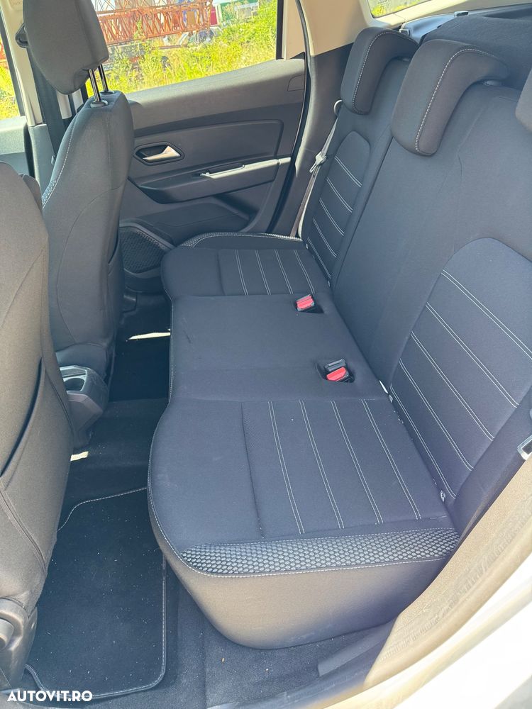 Dacia Duster 1.5 Blue dCi 4WD Prestige jante 17" - 13