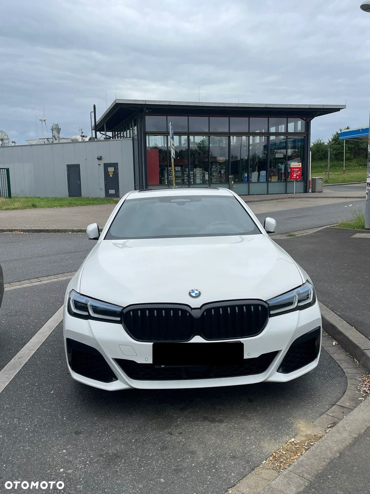 BMW Seria 5 520d xDrive M Sport sport - 4
