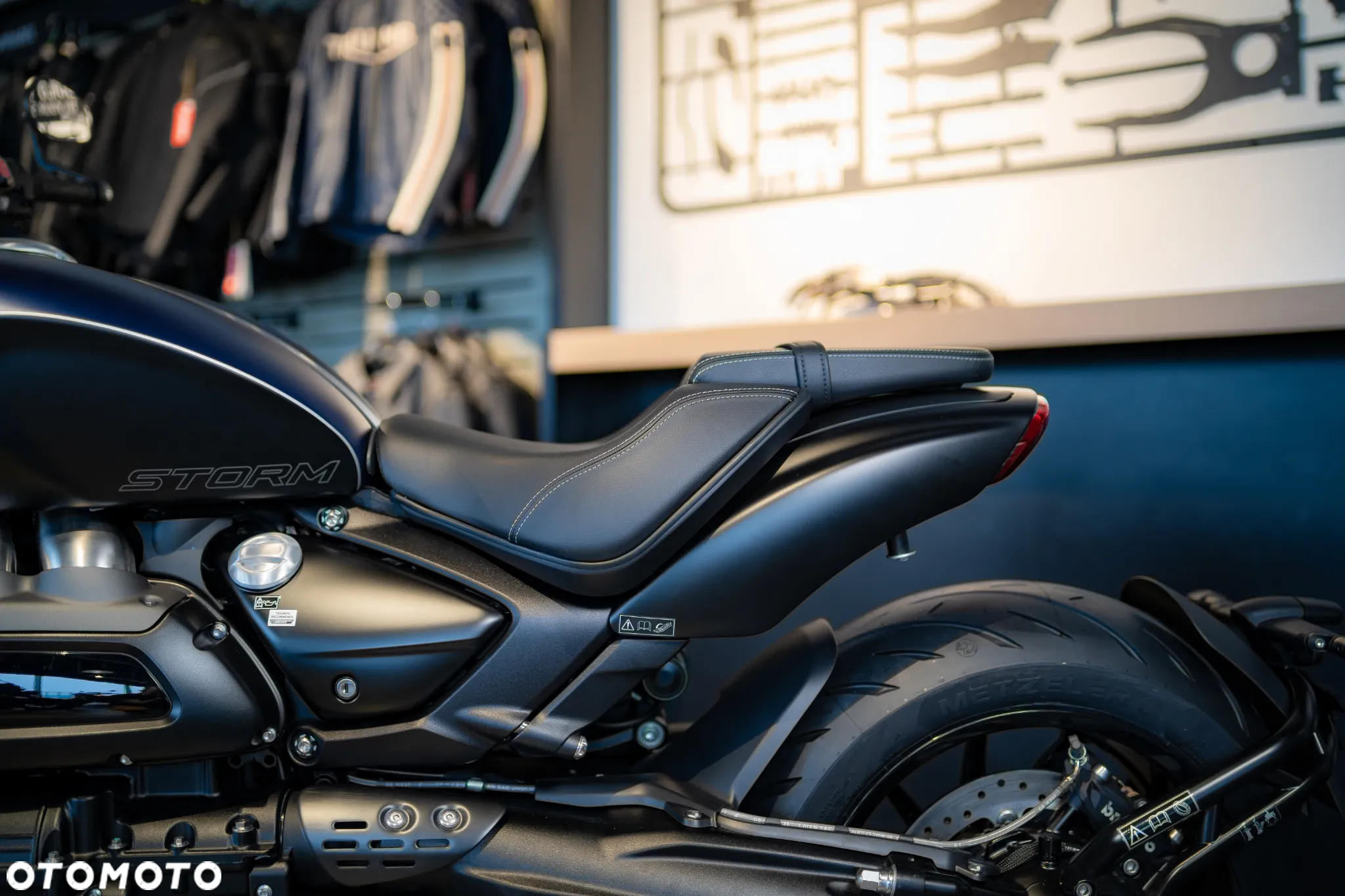 Triumph Rocket - 7