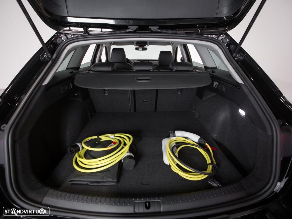 SEAT Leon ST 1.4 e-Hybrid FR DSG - 12
