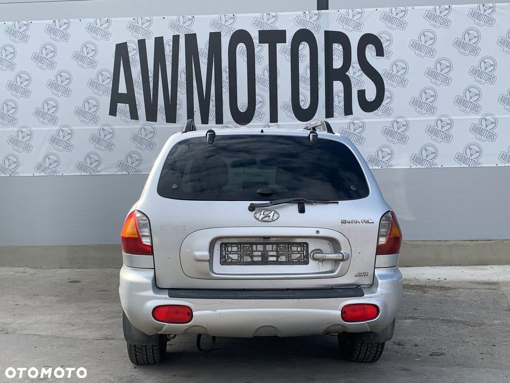 HYUNDAI SANTA FE 2001 *SAMOCHÓD NA CZĘŚCI*2484  MASKA, LAMPA, DRZWI, LUSTERKO, ZDERZAK, GRILL, BŁOTNIK, KLAPA, BELKA, DESKA, FOTELE, KANAPA, ĆWIARTKA, KIEROWNICA, TARCZE, ZACISKI, ZAWIESZENIE, KOMPLETNY PRZÓD, KOMPLETNY TYŁ, LICZNIK, ZEGARY, PRAWE LEWE PRZÓD TYŁ - 2