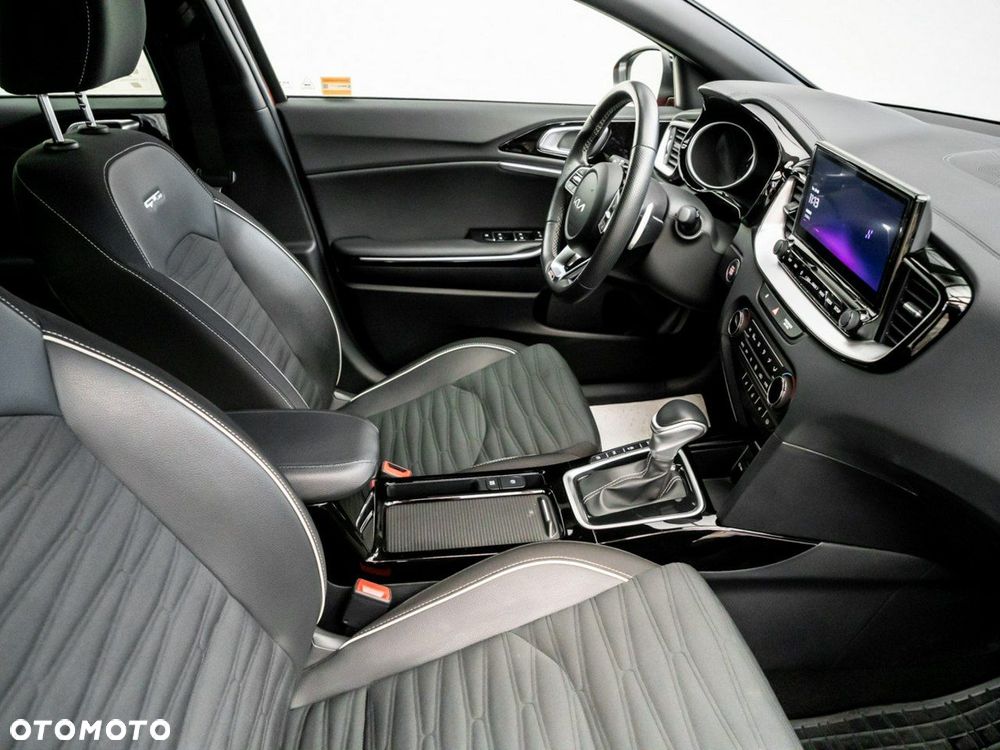 Kia ProCeed 1.5 T-GDI GT Line DCT - 25