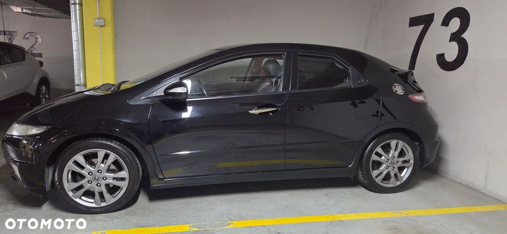Honda Civic 1.8i-VTEC Sport - 2