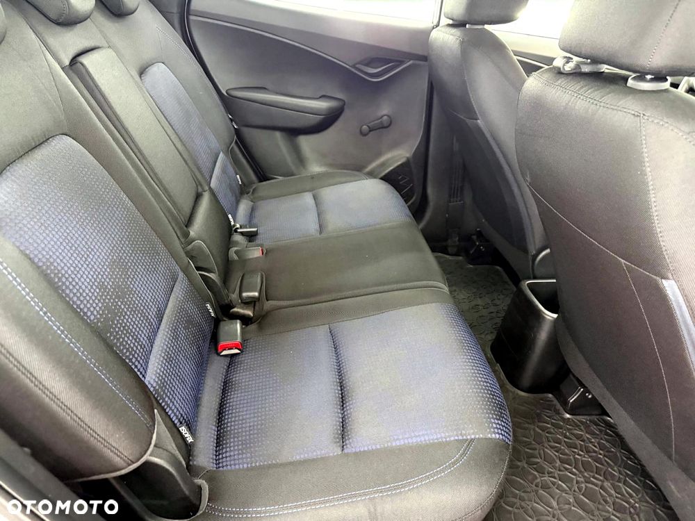 Hyundai ix20 1.4 Comfort - 22
