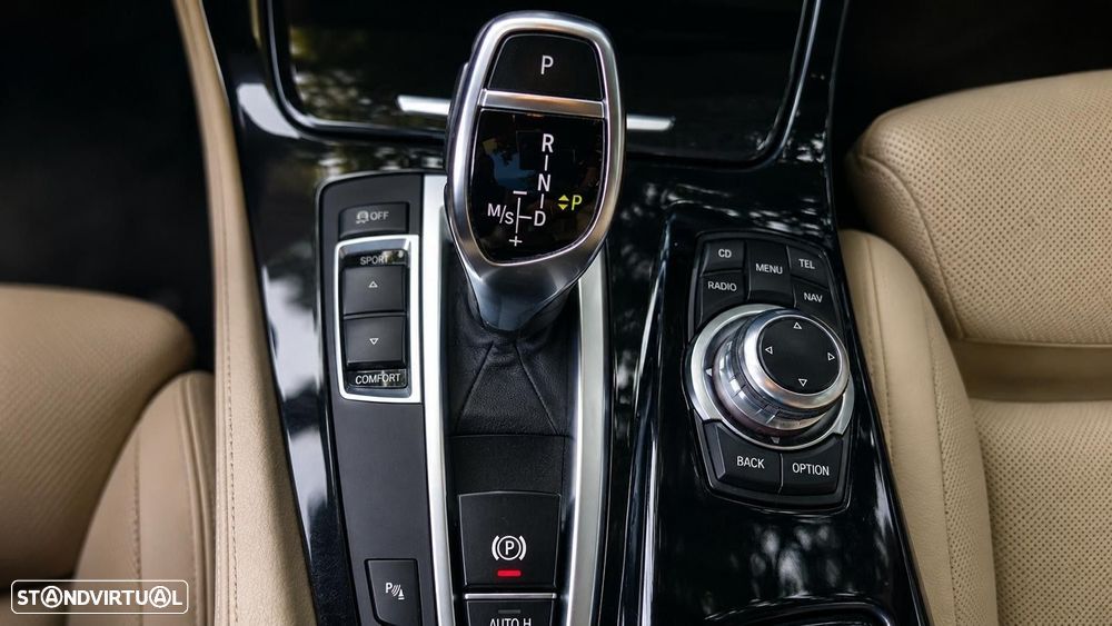 BMW 520 d Line Luxury Auto - 16