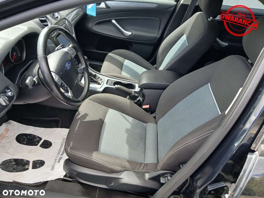 Ford Mondeo 2.0 TDCI Ghia - 16