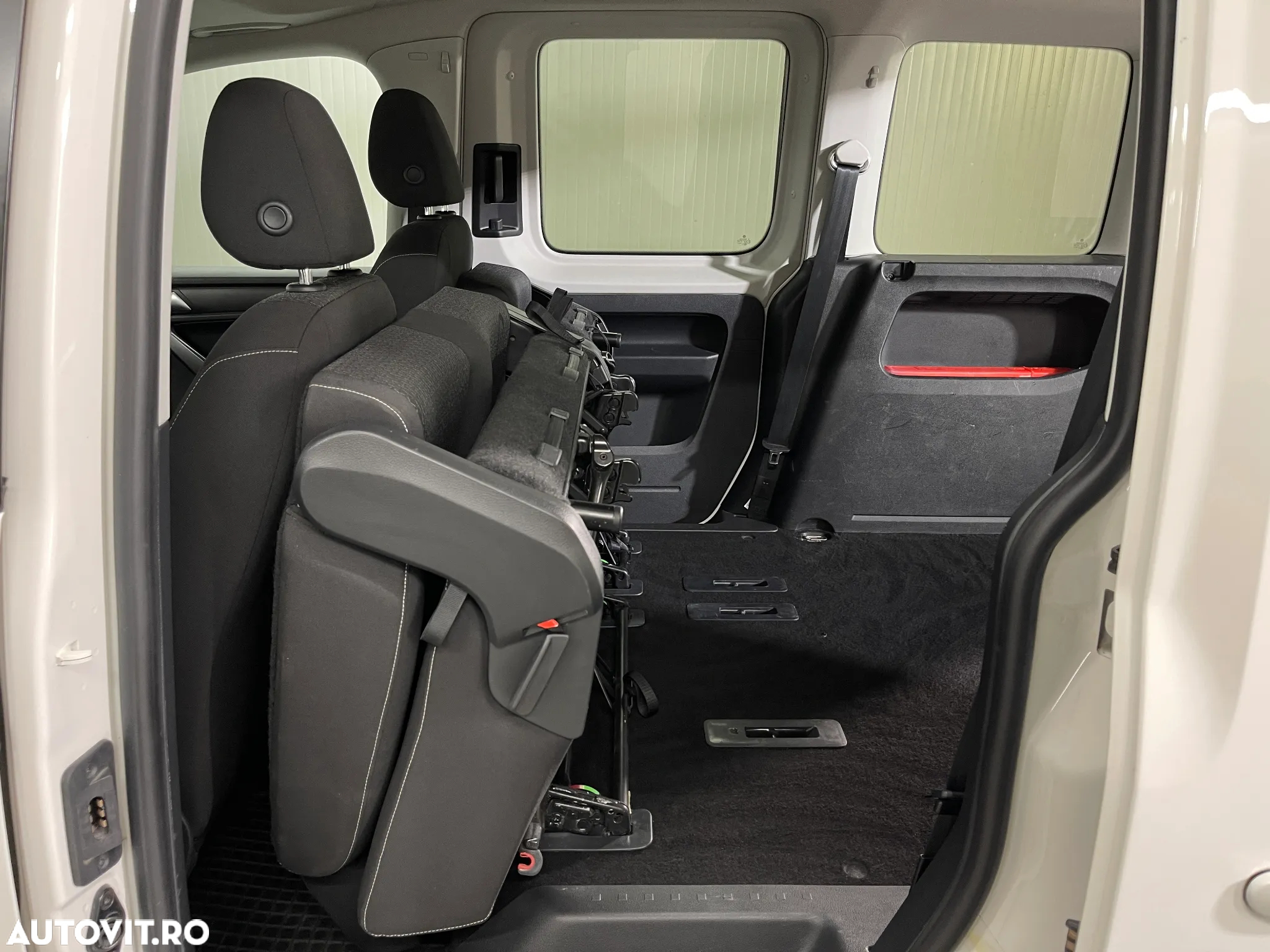 Volkswagen Caddy 2.0 TDI 75 kW Life - 13