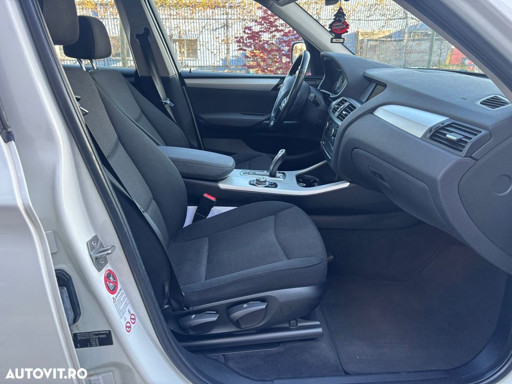 BMW X3 xDrive20d Aut. - 9