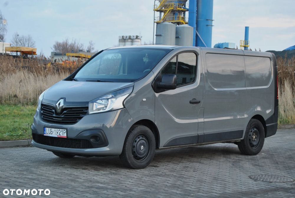 Renault Trafic - 1