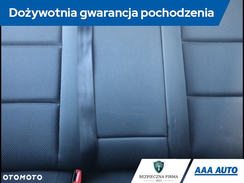 Audi A4 Limousine - 11