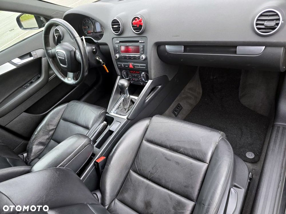 Audi A3 Sportback 2.0 TDI DPF S tronic S line Sportpaket (plus) - 26