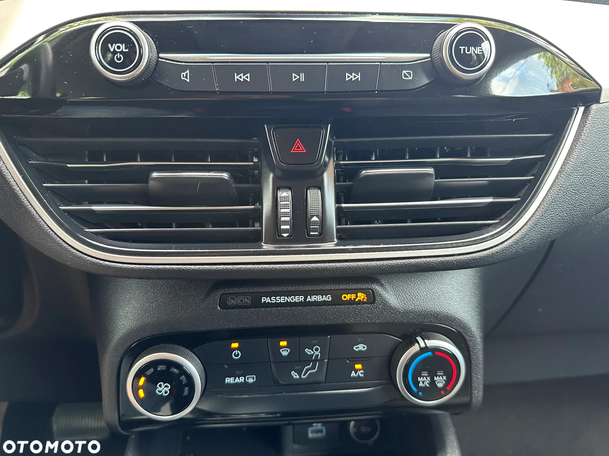 Ford Escape 1.5 EcoBoost AWD SE - 25