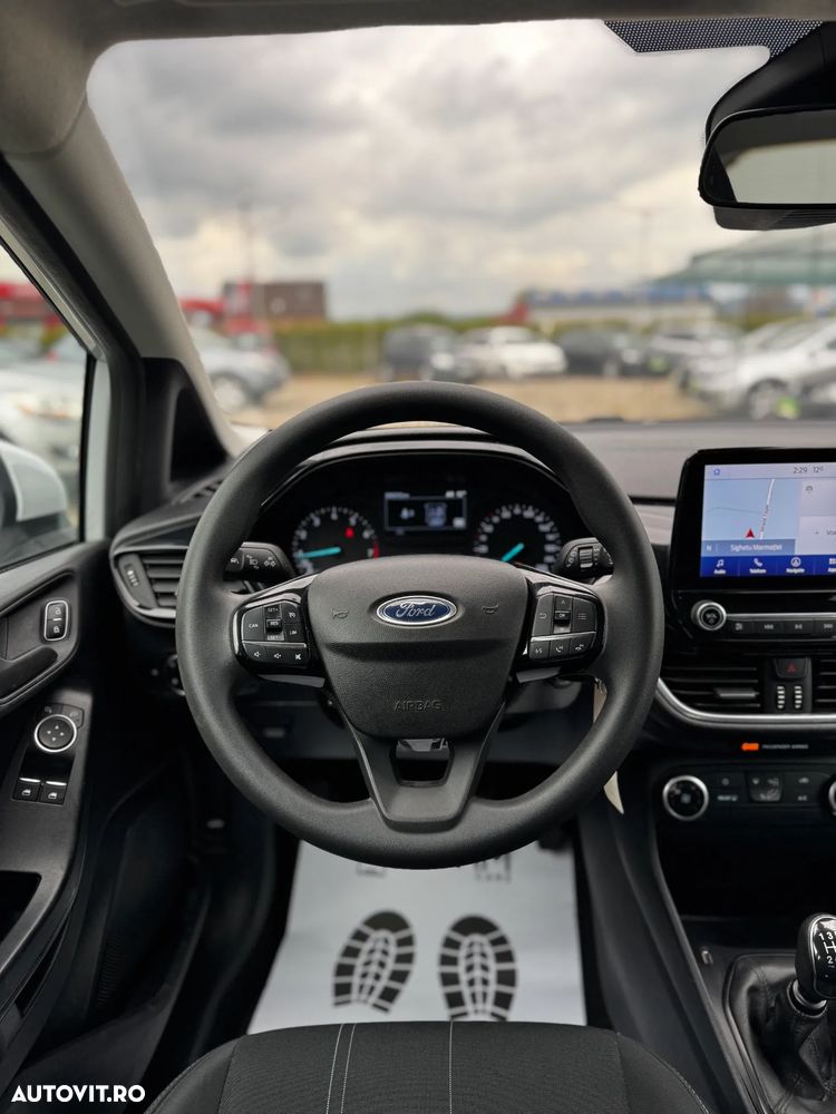 Ford Fiesta - 6