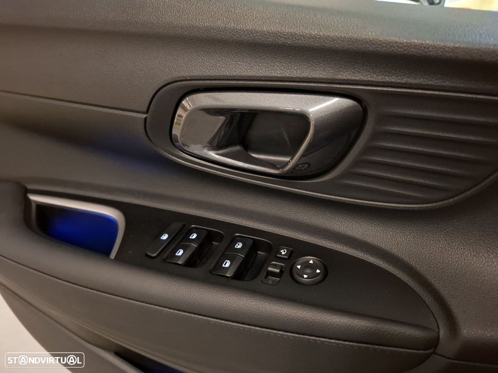 Hyundai Bayon 1.0 T-GDI Premium TT DCT - 18