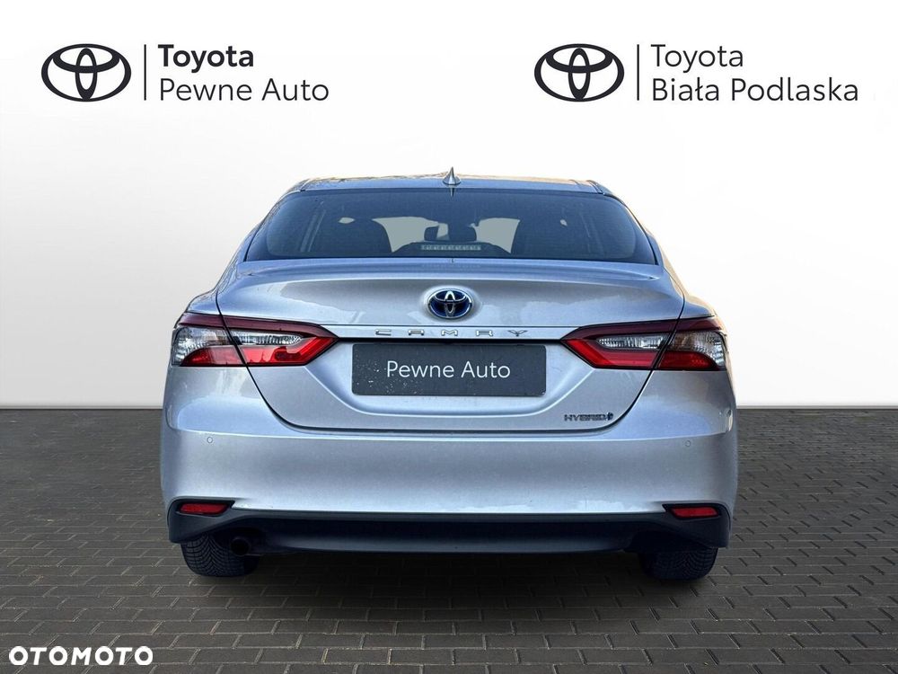 Toyota Camry 2.5 Hybrid Comfort CVT - 4
