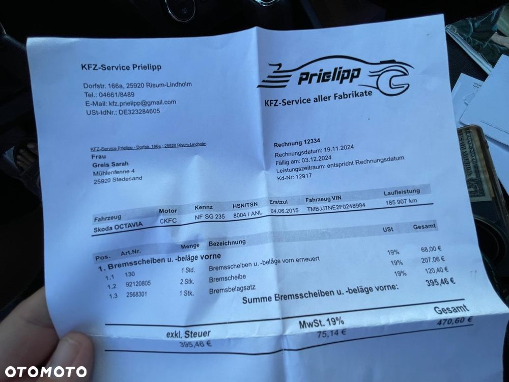 Skoda Octavia 2.0 TDI DSG Ambition - 37