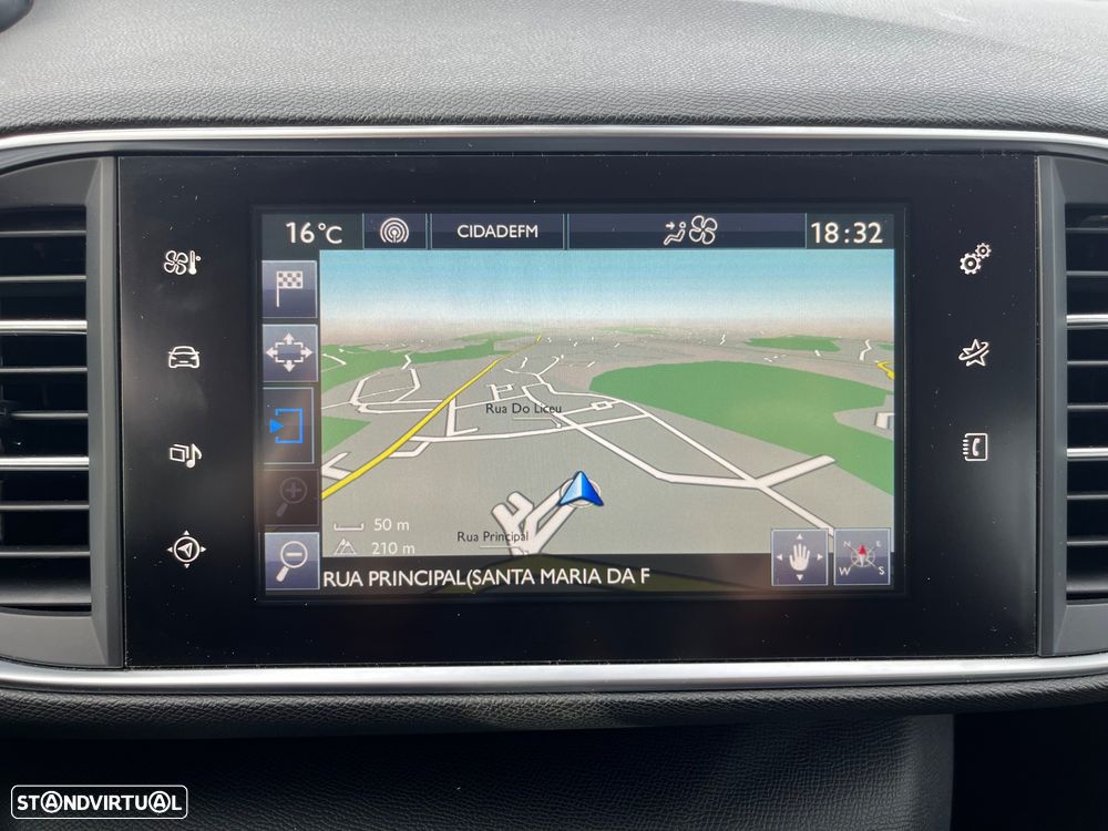 Peugeot 308 SW PureTech 130 Stop & Start Allure - 13