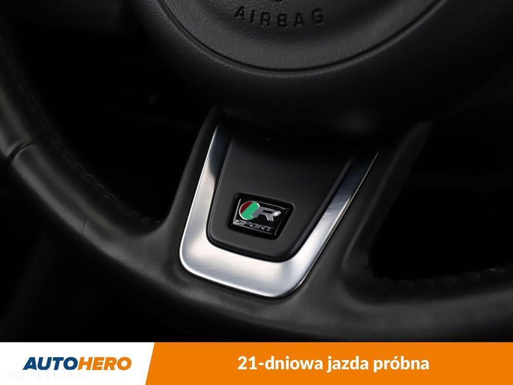 Jaguar XF 2.0 i4D R-Sport - 31