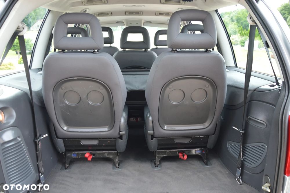 Volkswagen Sharan 1.9 TDI Trendline - 29