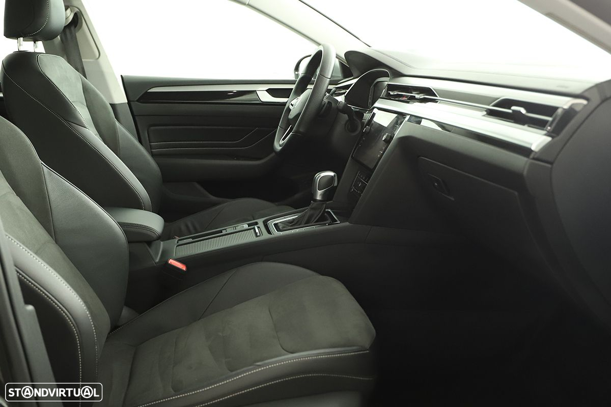 VW Arteon Shooting Brake - 21