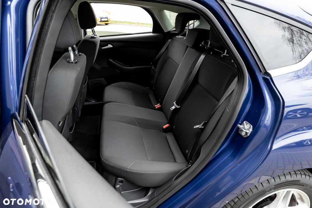 Ford Focus 1.0 EcoBoost Trend - 19