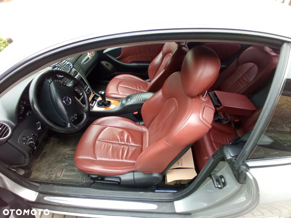 Mercedes-Benz CLK 240 Elegance - 1