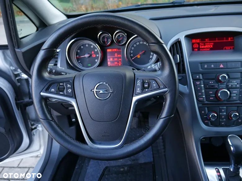 Opel Astra - 12