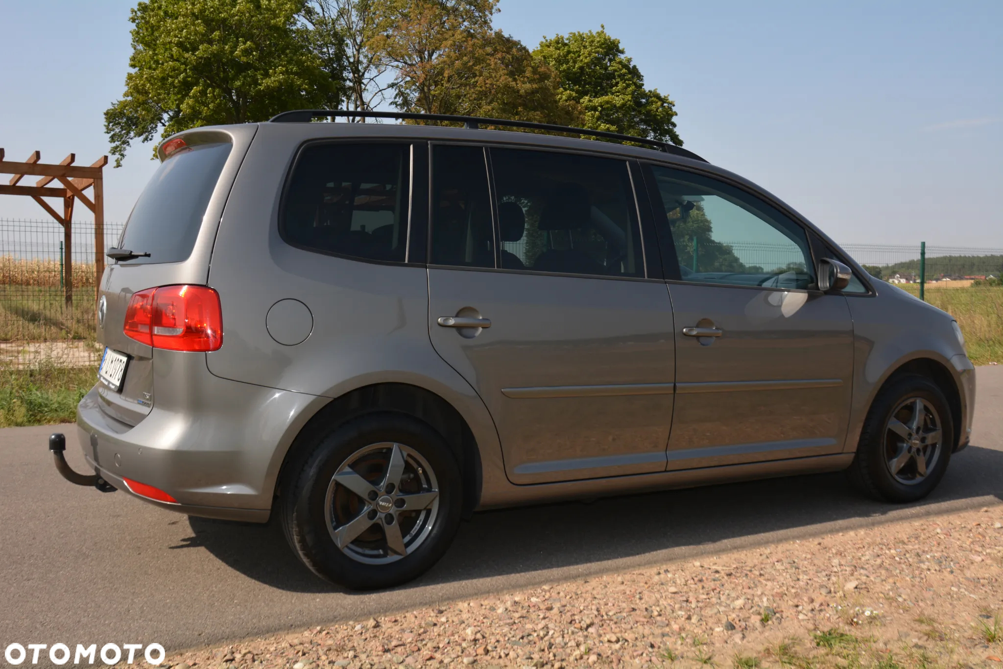 Volkswagen Touran - 6