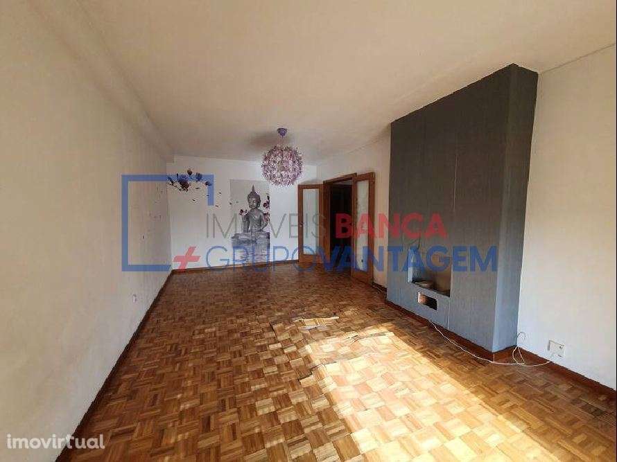 APARTAMENTO T3 C/VARANDA - BAGUIM DO MONTE, GONDOMAR - Grande imagem: 2/13