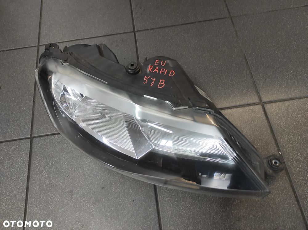 LAMPA PRAWA PRZEDNIA SKODA RAPID 5JB941018 EUROPA CAŁA WYSYŁKA !!!! - 3