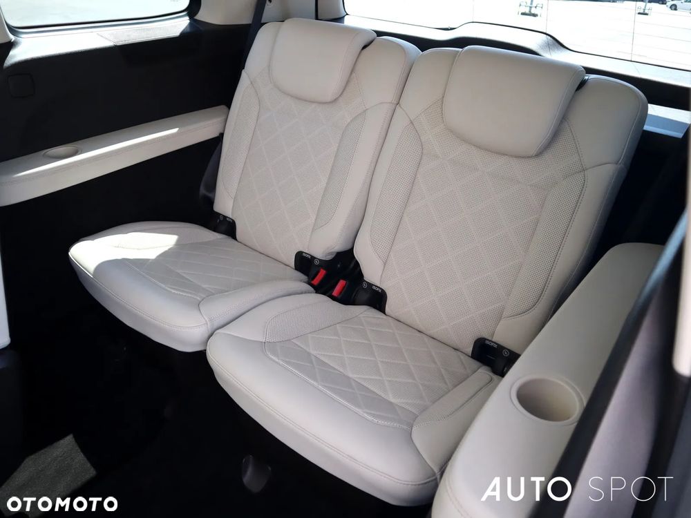 Mercedes-Benz GLS 350 d 4Matic 9G-TRONIC AMG Line - 37