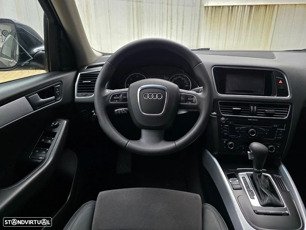 Audi Q5 2.0 TDI Exclusive S-tronic - 37