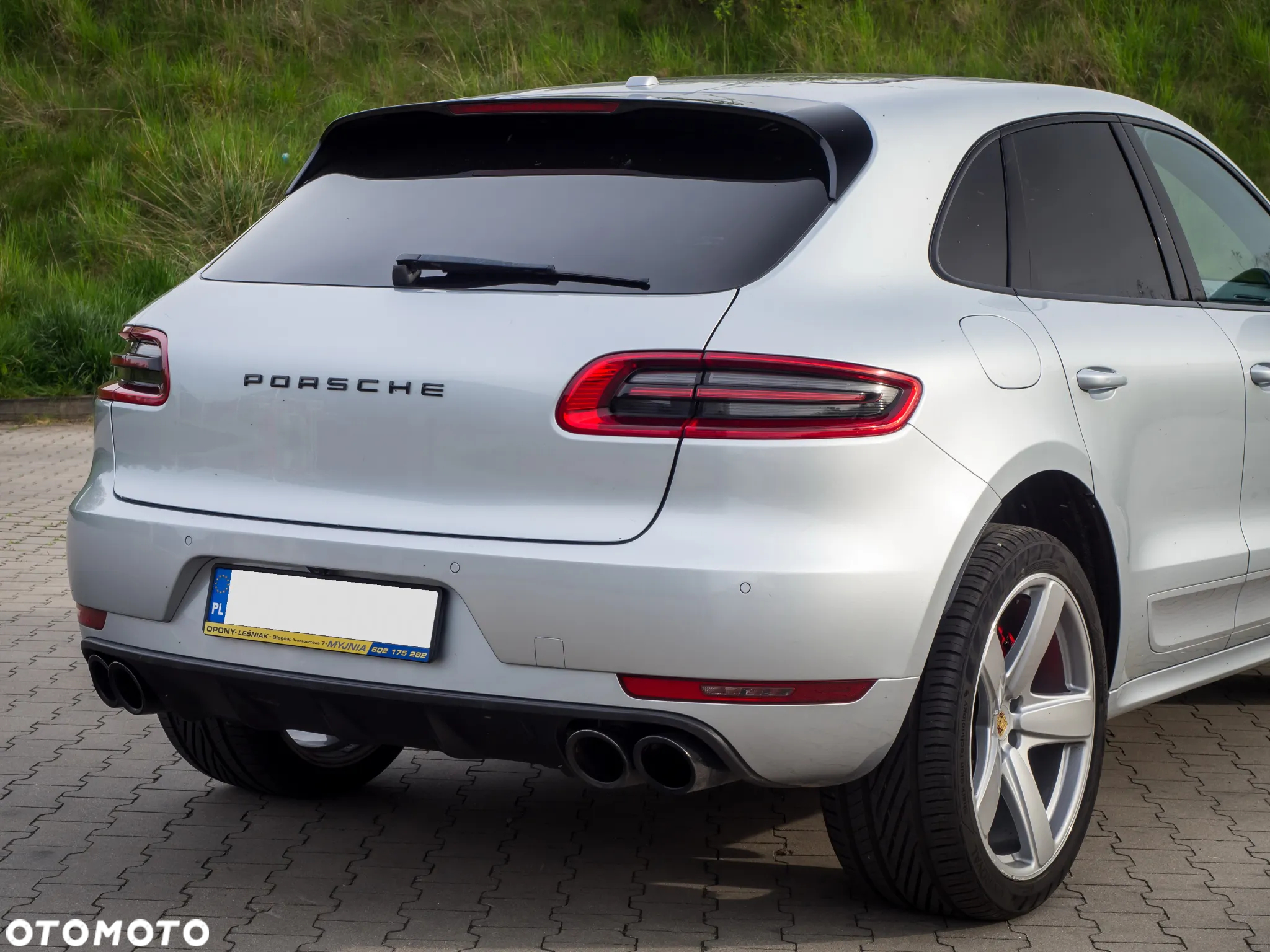 Porsche Macan Turbo - 17