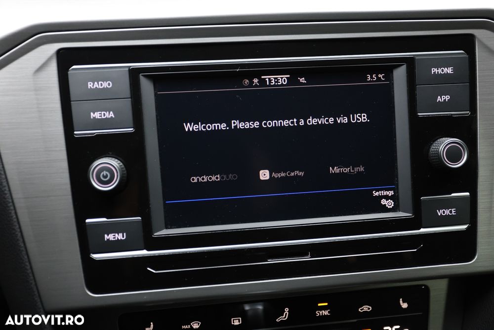 Volkswagen Passat 1.5 TSI ACT DSG Comfortline - 23