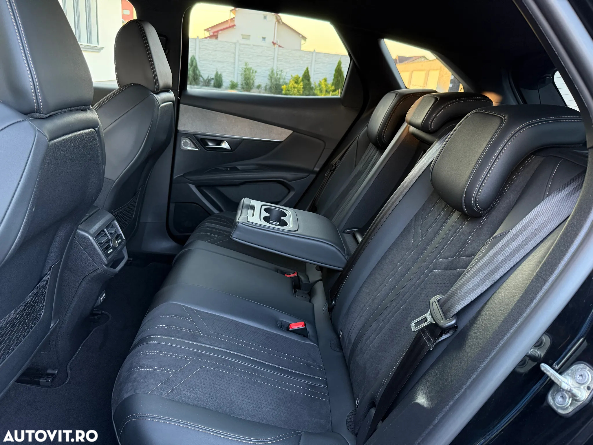 Peugeot 3008 PureTech 130 Stop & Start GPF EAT8 GT - 19