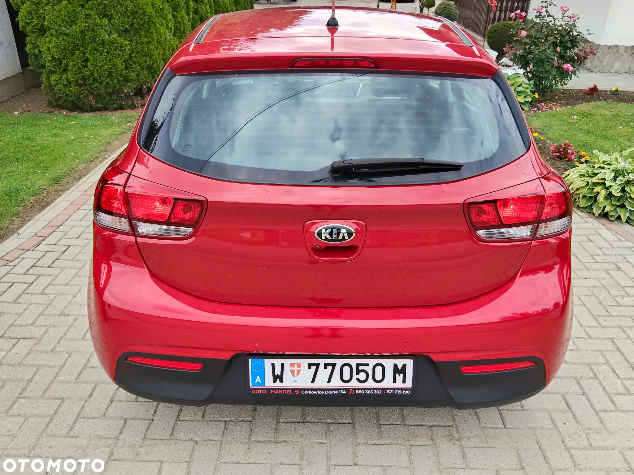 Kia Rio 1.2 Attract - 11