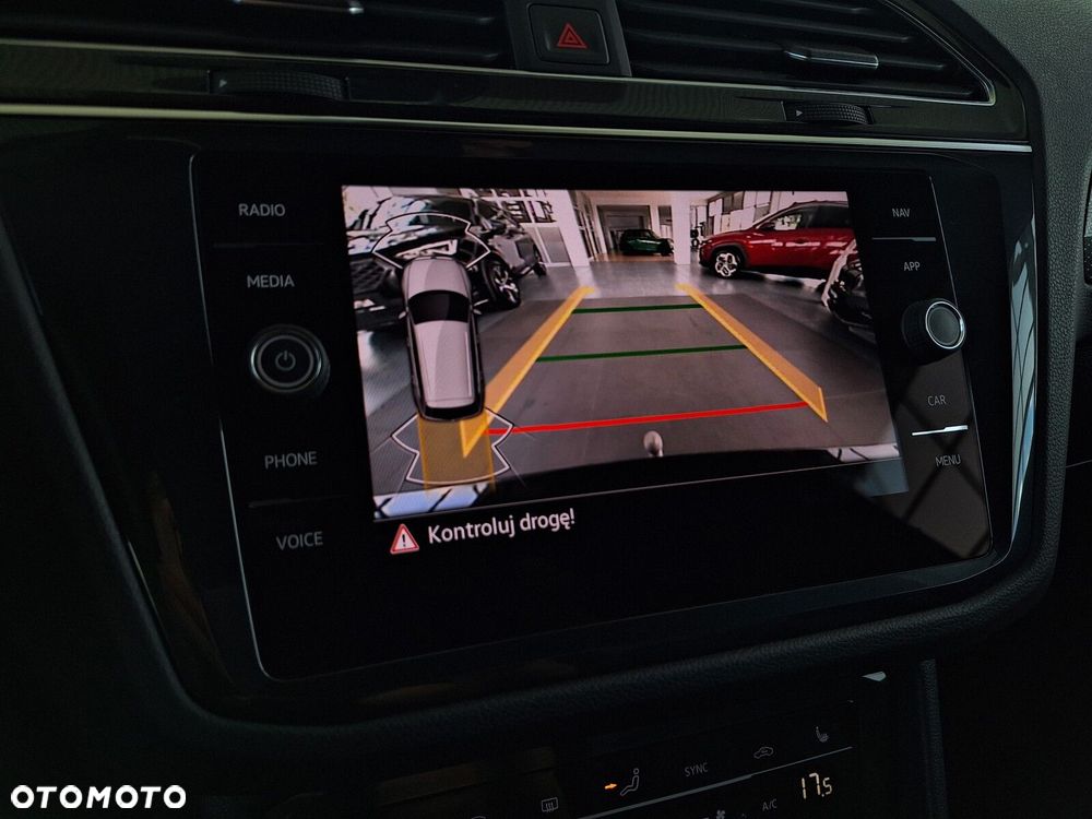 Volkswagen Tiguan 2.0 TSI 4Mot R-Line DSG - 29